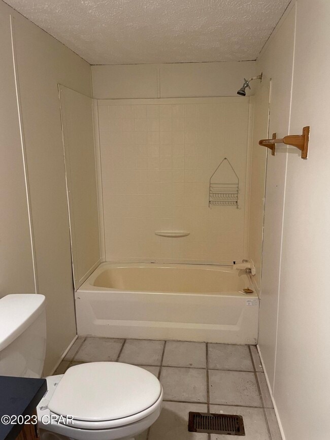 Building Photo - 1628 Buchanan St