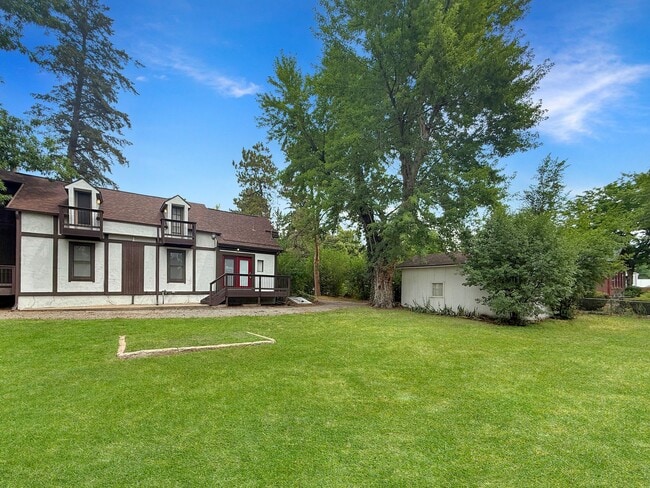 Building Photo - HISTORIC TWO-STORY HOME WITH CHARMING FEAT...
