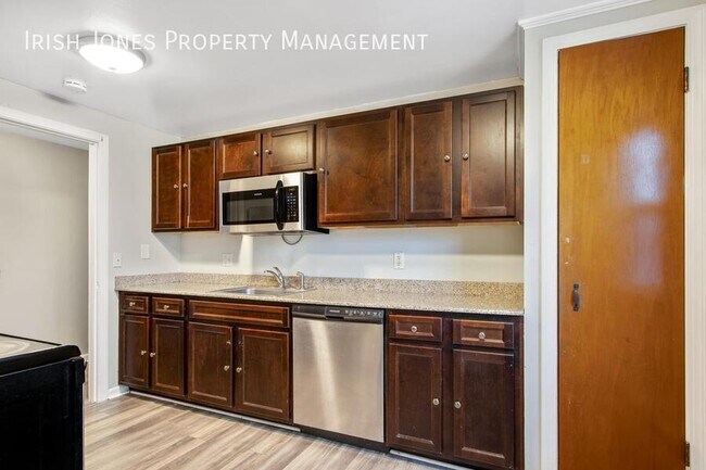 Building Photo - 880 Millersport Hwy