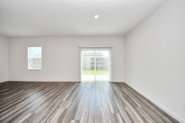 Building Photo - 10306 Malta Terrace Dr