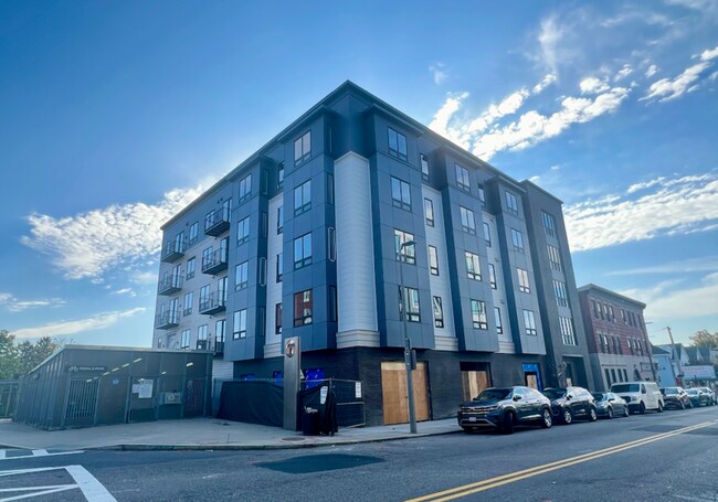 Building Photo - 1970 Dorchester Ave