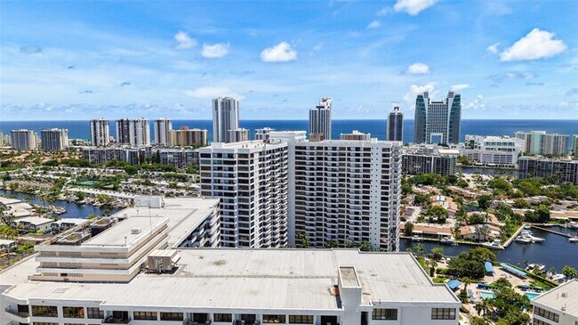 Building Photo - 500 Three Islands Boulevard