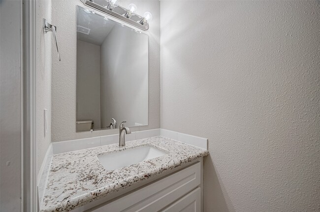 Building Photo - 4218 Bayglen Ct