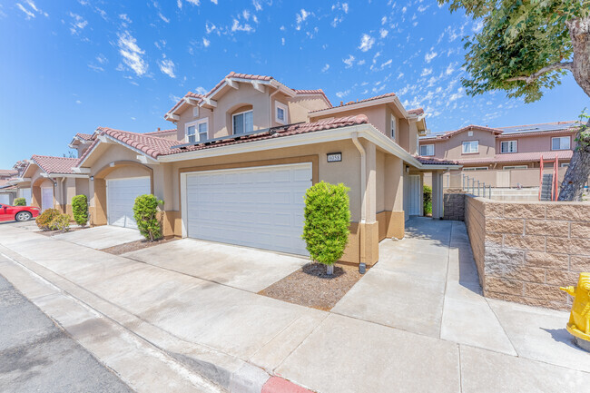 Building Photo - Chollas Heights Military Housing