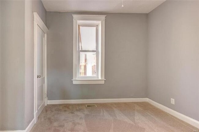 Building Photo - Fantastic 2bd/1ba home! Let yourself in!