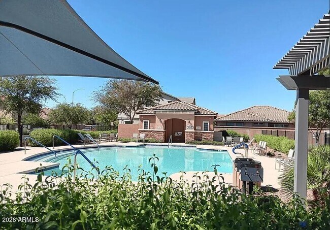 Building Photo - 1132 S Amulet