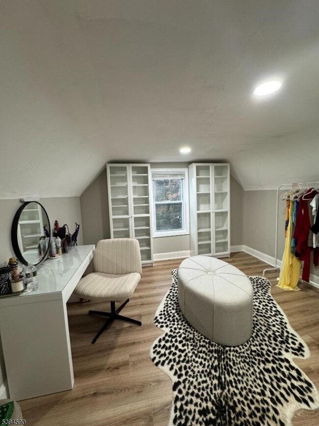 Building Photo - 141 Union Ave