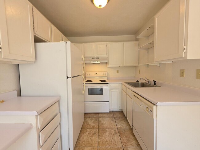 Building Photo - 3515 Hayden Pl