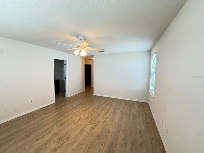 Building Photo - 9154 Hillcroft Dr
