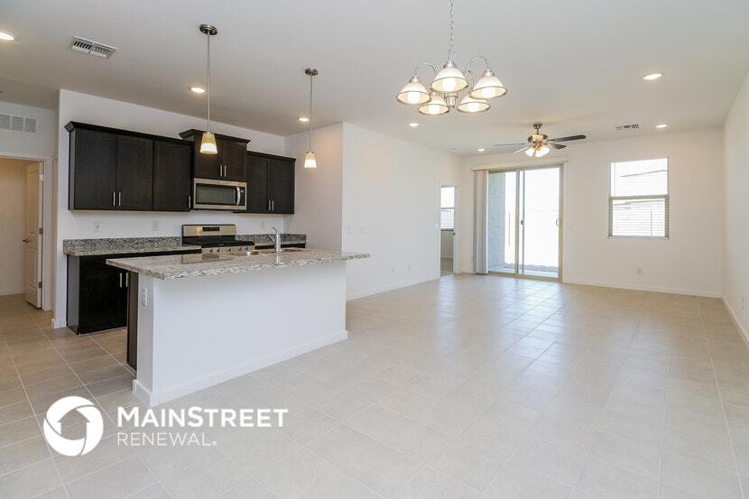 Building Photo - 22658 N Chase Dr