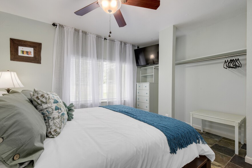 Bedroom 1 with closet - 501 Wolverton Dr