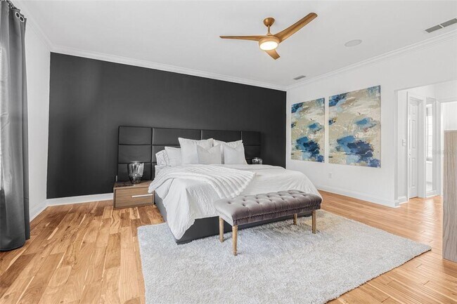 Building Photo - 313 Inner Harbour Cir
