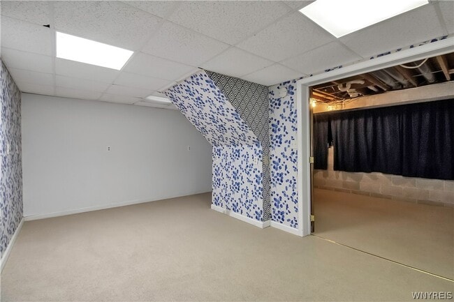 Building Photo - 6 St Charles Ct