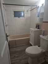 Building Photo - 1662 Saint Agnes Ave