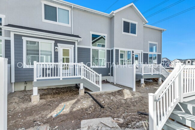 Building Photo - 297 W 490 N