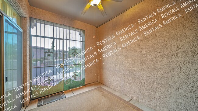 Building Photo - 3320 S Treasure Cove Pl