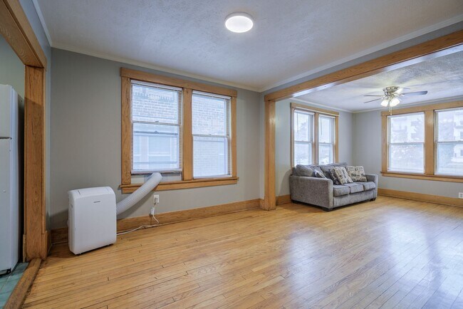 Building Photo - 3310 Jackson St