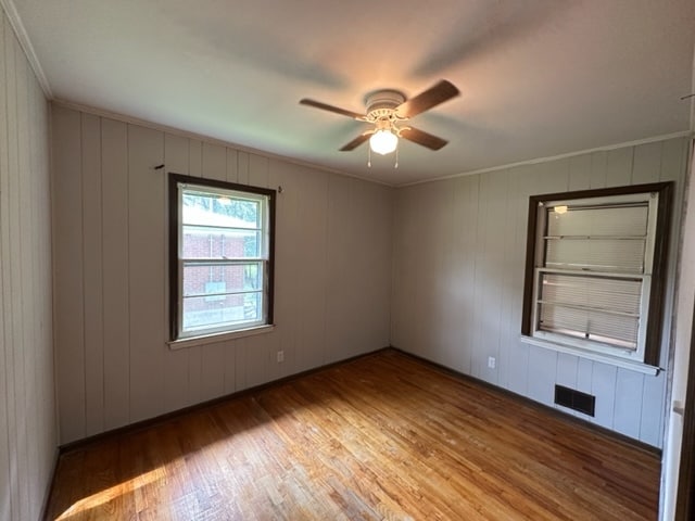Building Photo - 4545 Hendrix Dr