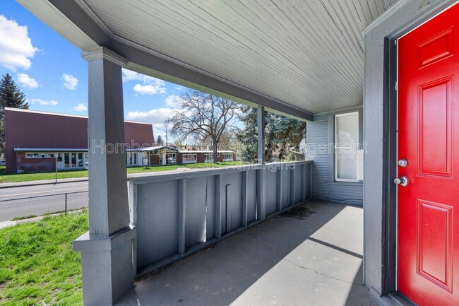 Building Photo - 2704 W Boone Ave