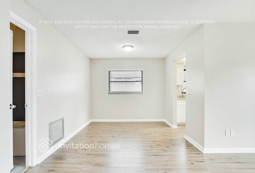 Building Photo - 213 Sweetgum Ct