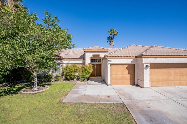 Primary Photo - 79120 Canterra Dr