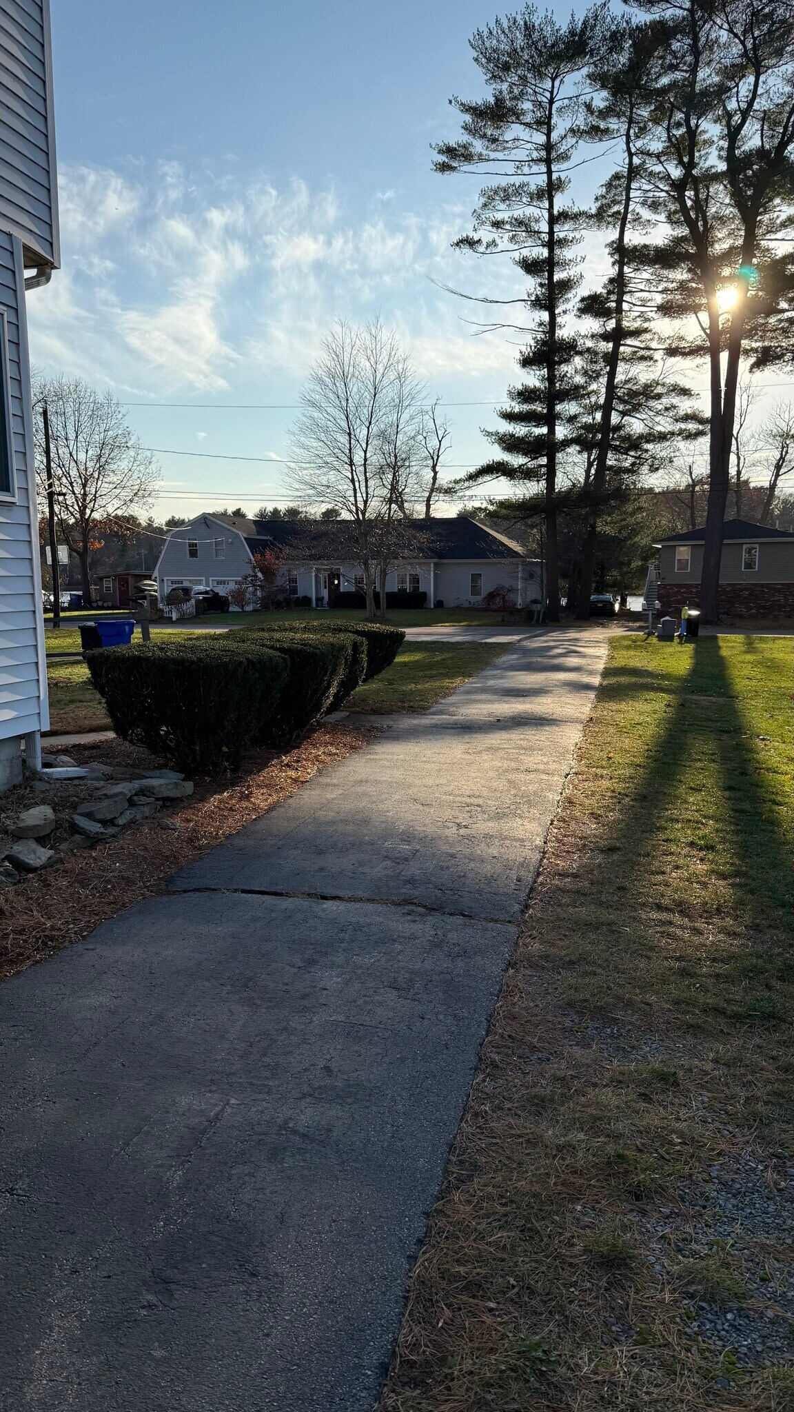 Drivewsy - 41 Lakeview Pl