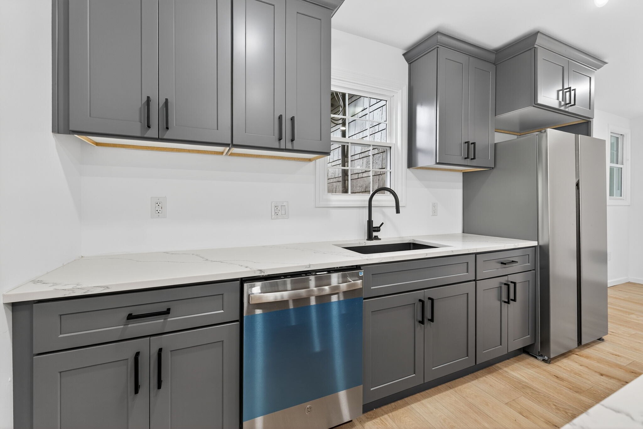 Building Photo - 1123-1125 S Ohio Ave