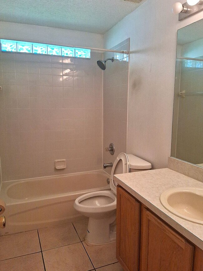 Building Photo - 771 Mountain Ash Way