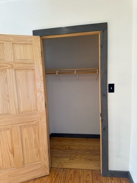 walk in closet bedroom - 4 Elm St