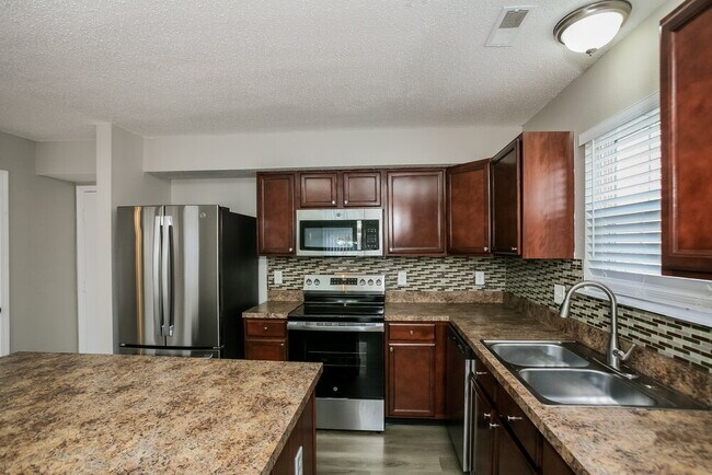 Building Photo - 3707 Whistlewood Ln