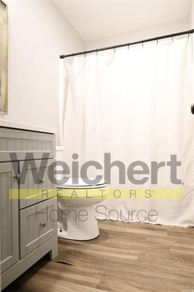 Building Photo - 3 bedroom, 1 bath home in Jonesboro