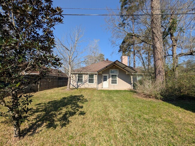 Building Photo - 104 Ponderosa Trail