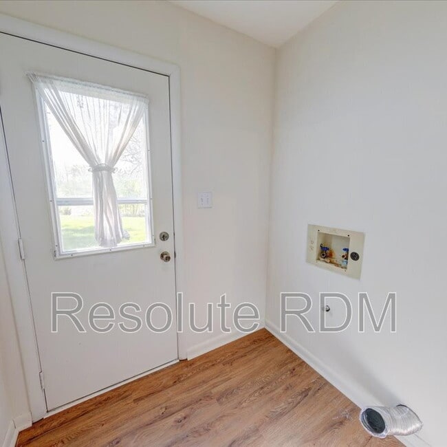 Building Photo - 12001 E 300 S