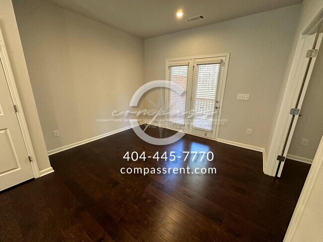 Building Photo - 3523 Hedgeway Ln NW