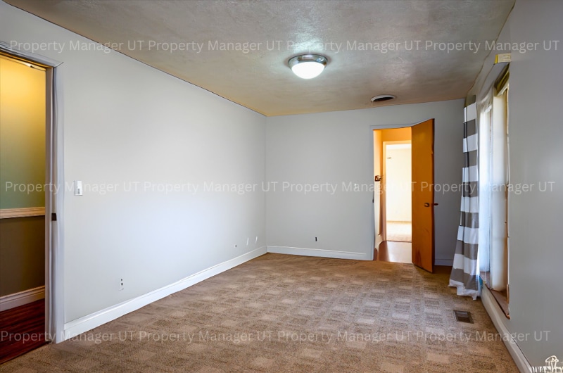 Building Photo - 4180 Liberty Ave