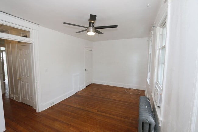 Building Photo - Lovely 3 bedroom home near Howard Universt...