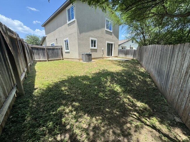 Building Photo - NEAR MEDICAL CENTER  |  GATED COMMUNITY   | 3 BEDROOMS  |  2.5 BATHS