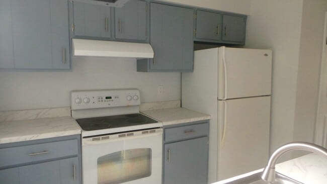 Building Photo - 1441 Canadian Ct
