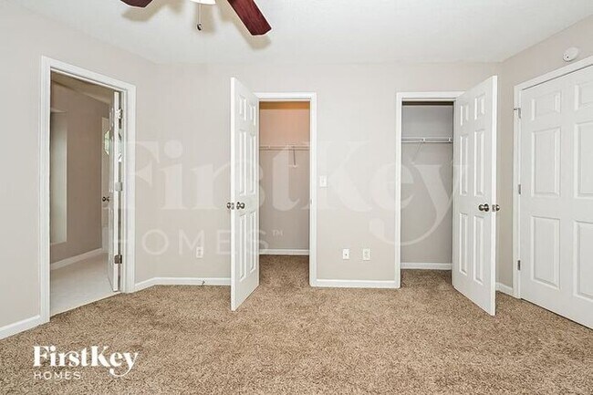 Building Photo - 3784 Soapstone Rd