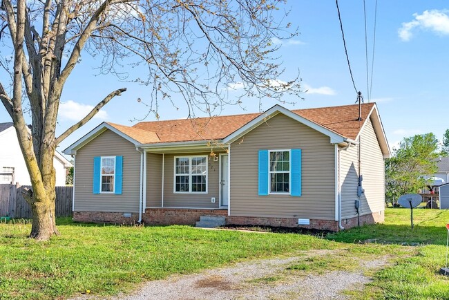 Building Photo - 521 Gainey Dr