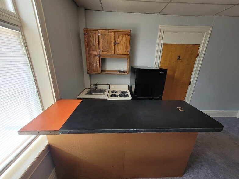 Kitchen area - 341 Atwood St