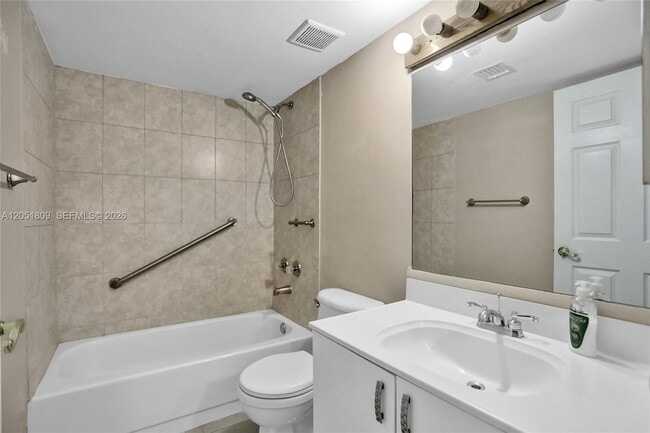 Building Photo - 4600 SW 67th Ave