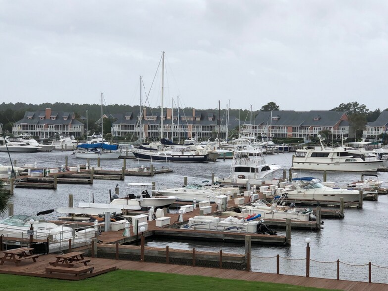 Building Photo - 4220 Coquina Harbour Dr