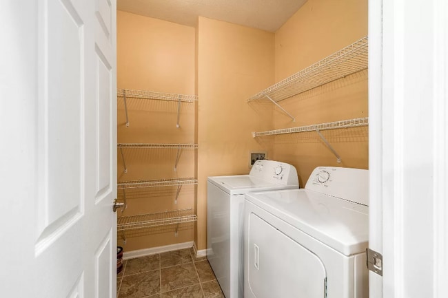 Building Photo - 6253 Craughwell Ln