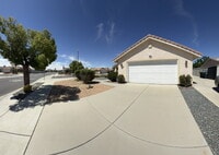 Building Photo - Gorgeous, Newly Redone 3 bed 2 Bath Home in The Most Sought-After Adult Community in Hemet!