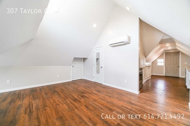 Building Photo - 307 Taylor Ave