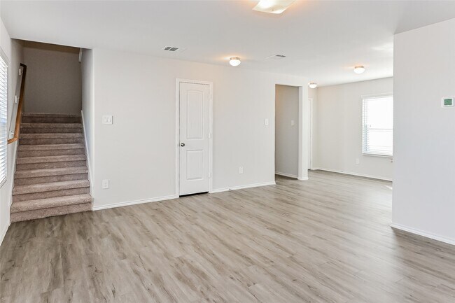 Building Photo - 21922 Grand Majestic Dr