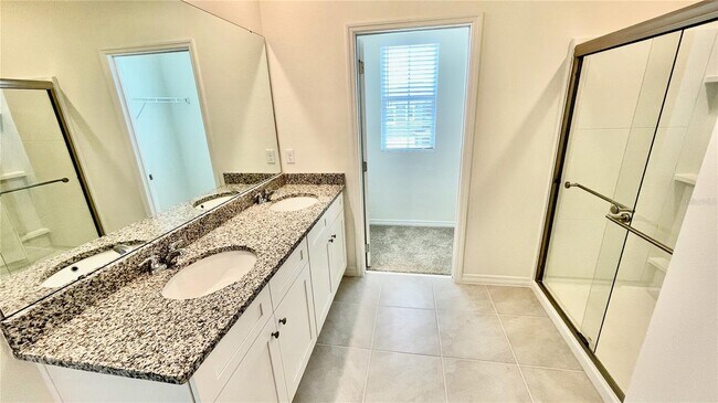 Building Photo - 2007 Chickasaw Blvd