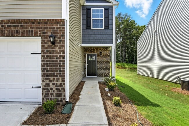 Building Photo - Beautiful New Construction 4 Bed 2.5 Bath ...
