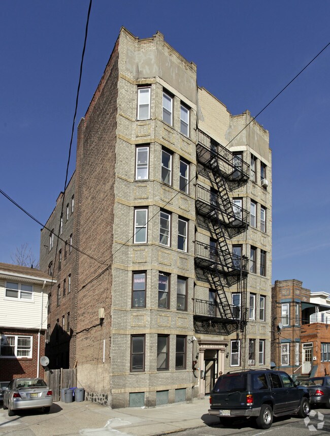 The Dewey 220222 51st St West New York NJ 07093 Apartment Finder